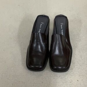 EUC woman’s bare traps slip on block heel shoes